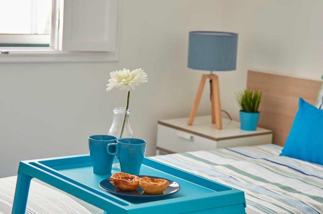 Cozy Apartment In Historic Center With Terrace Lisbon Bagian luar foto